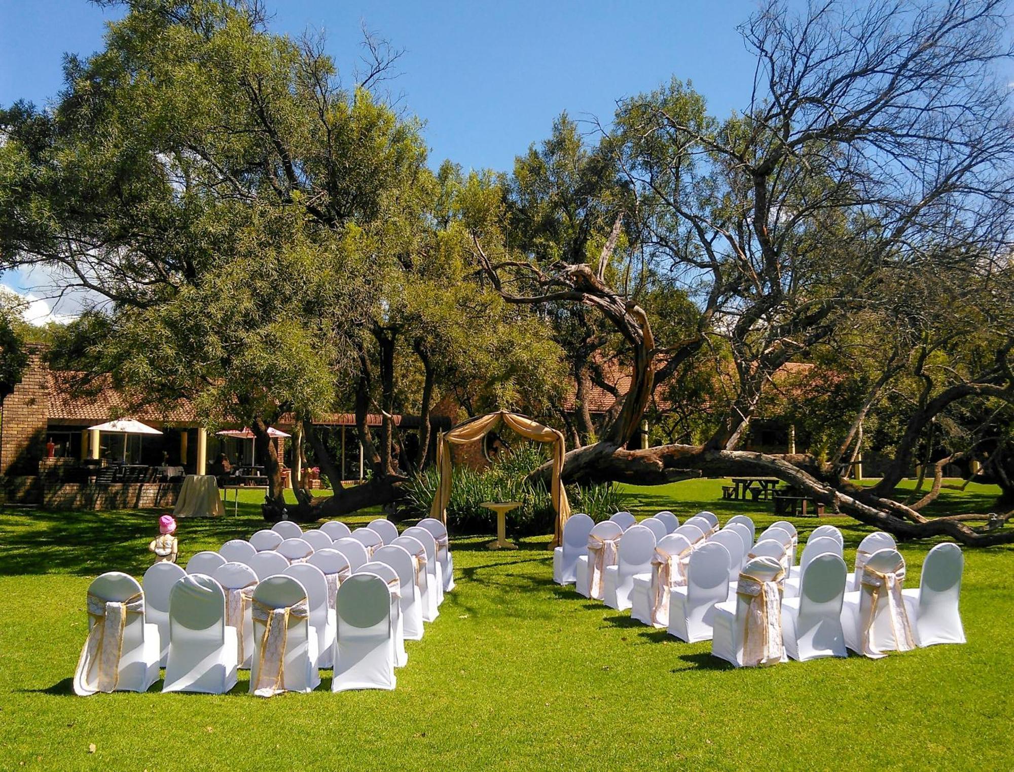 The Venue Country Hotel & Spa Pelindaba Екстериор снимка