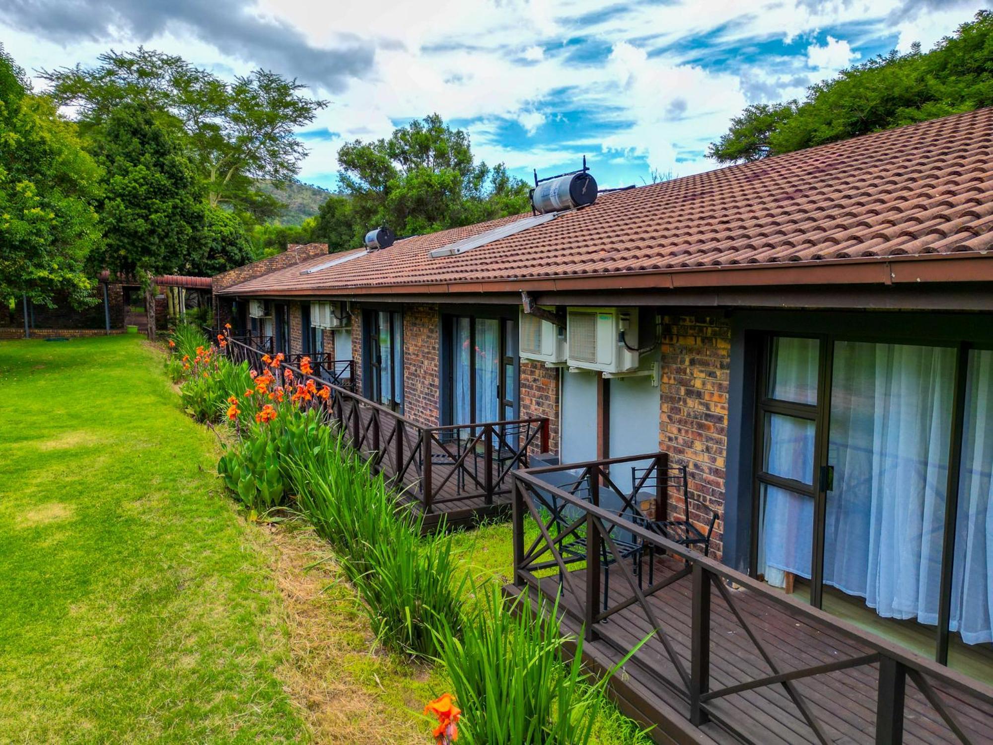 The Venue Country Hotel & Spa Pelindaba Екстериор снимка